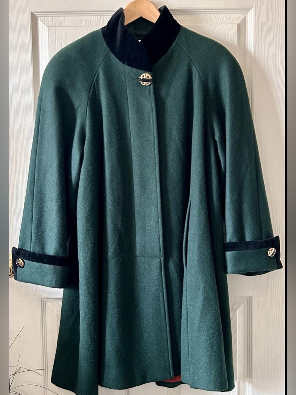 Vintage Stephanie Mathews Wool USA Velvet Trim Whimsigoth Swing Coat Cape Jacket